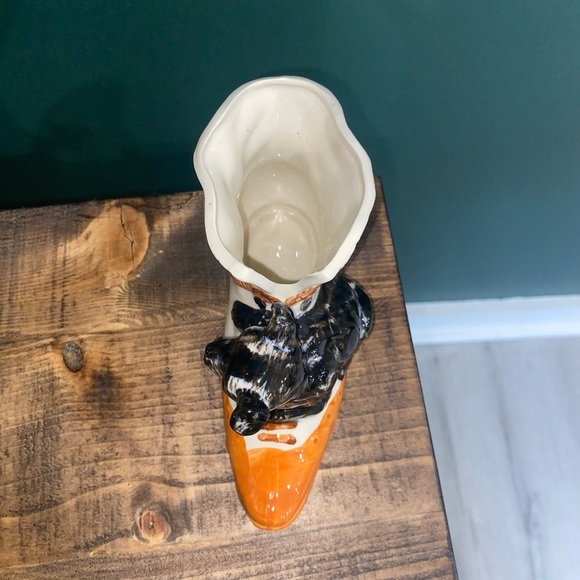 Vintage Shawnee Pottery Planter - Picture 3 of 7